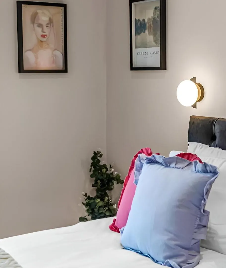 Boutique Studio Sanctuary With Bespoke Kitchenette London 0*,